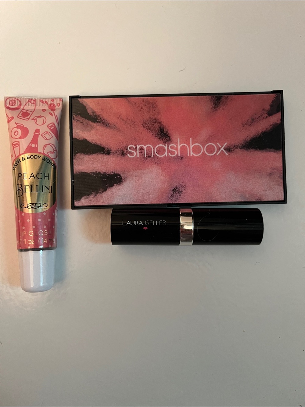 Smashbox Cover Shot: Softlight Eye palette &
Laura Geller Pink Mink lipstick